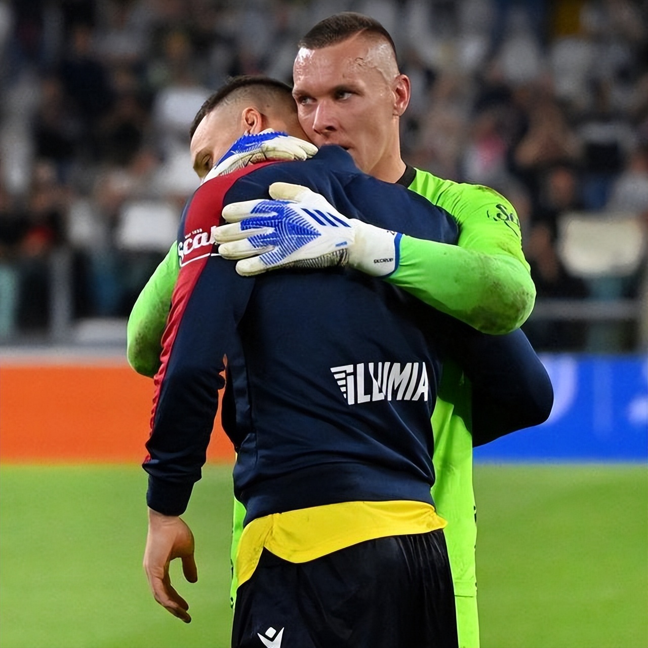 她用事实证 她用事实证