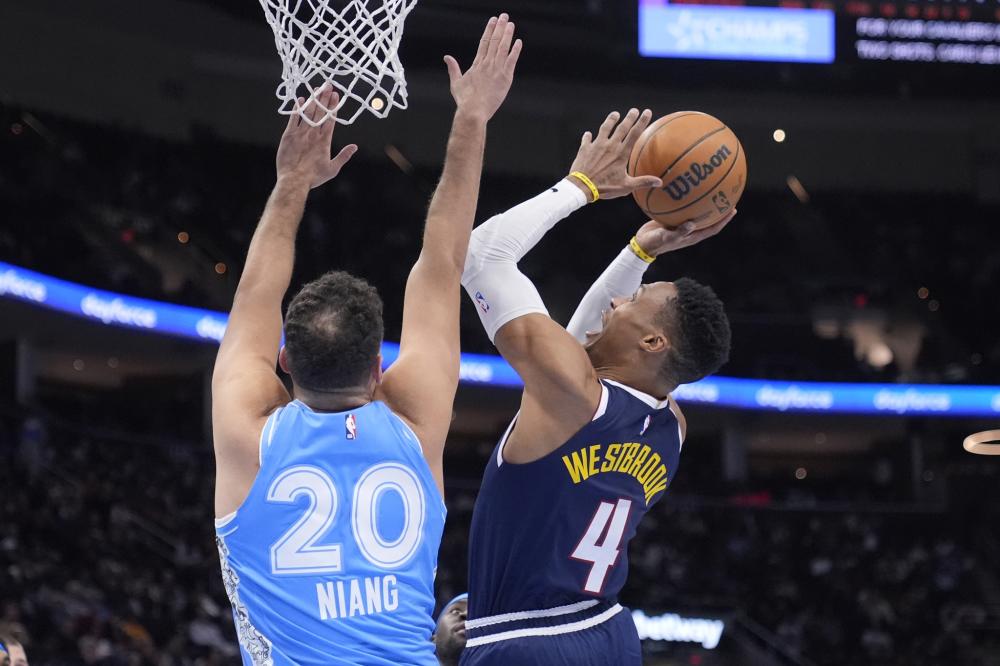 周琦的盖帽 周琦的盖帽