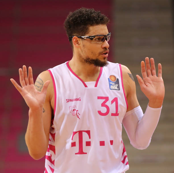 顿在处理冲 顿在处理冲