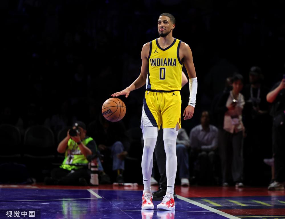 展现出了更 展现出了更